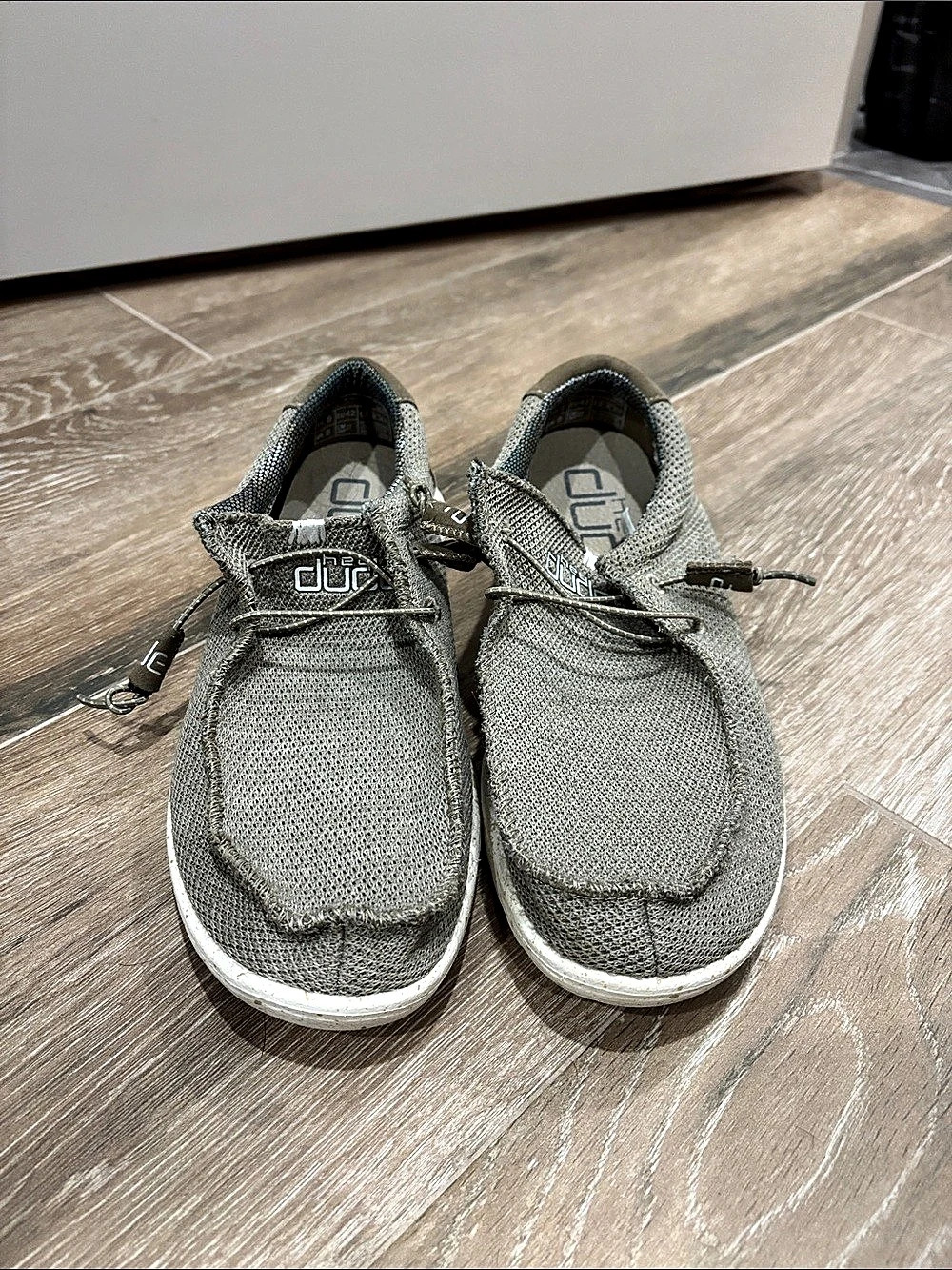 Hey Dude Wally Sox Men's Tan Sneakers US 9